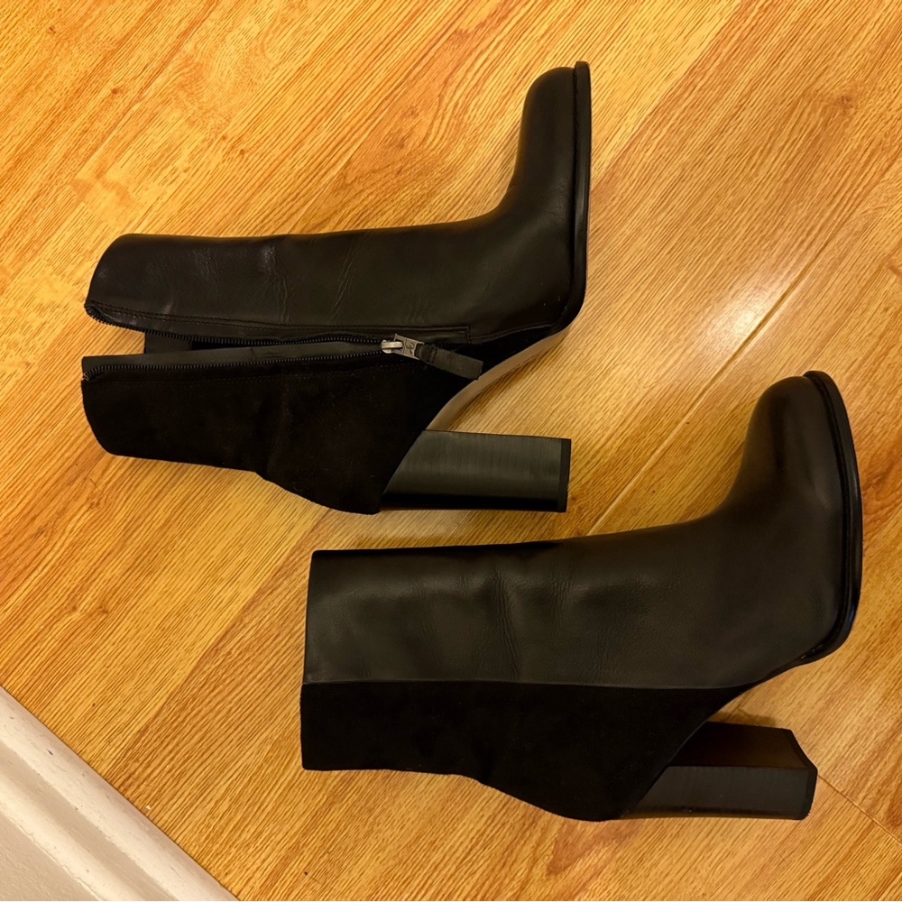 Sam Edelman Reyes Black Leather and Suede Ankle Boots - Picture 2 of 5